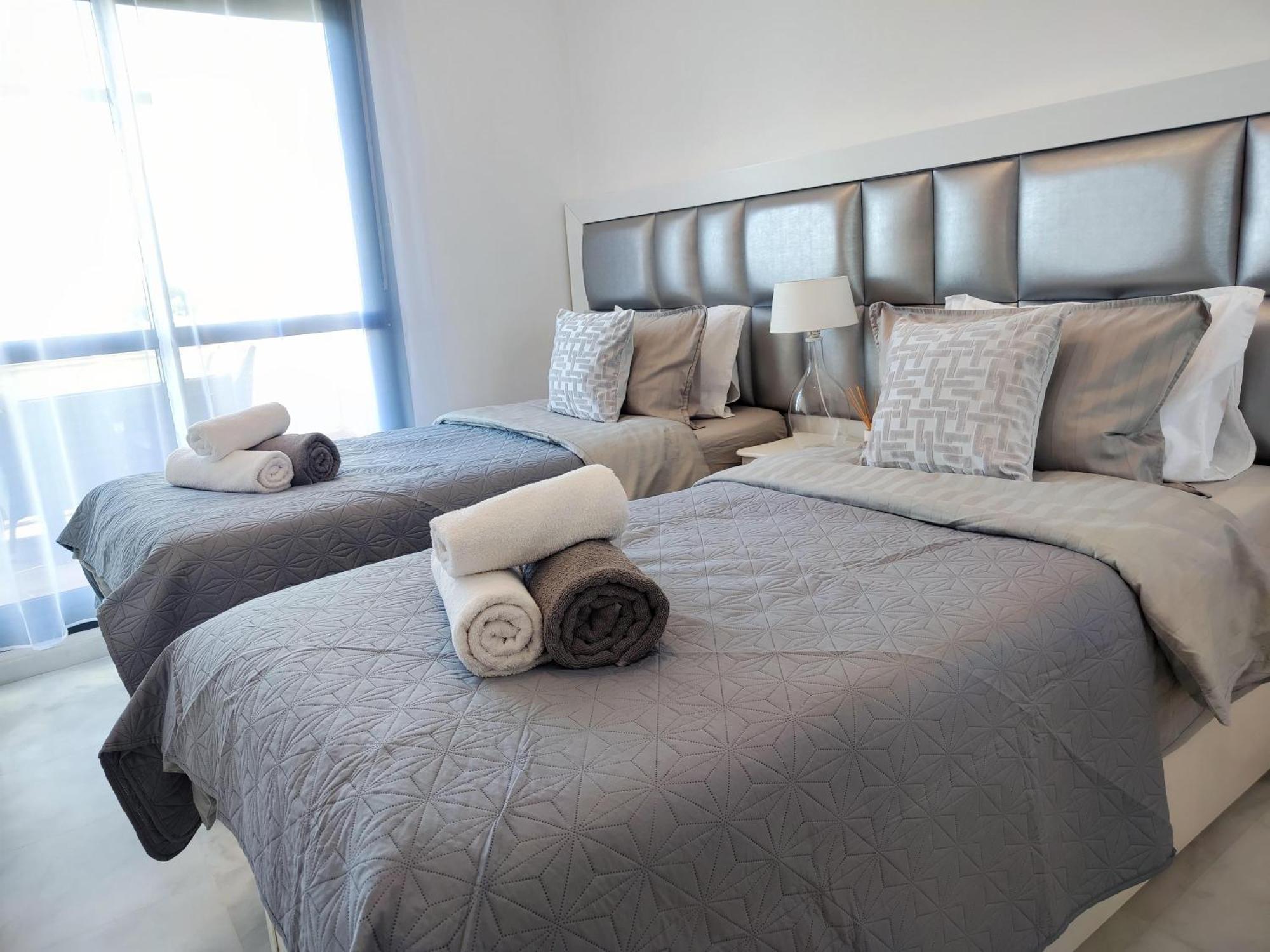 Appartement Luxury Duplex Infinity Pool Ehhouse à Estepona Extérieur photo