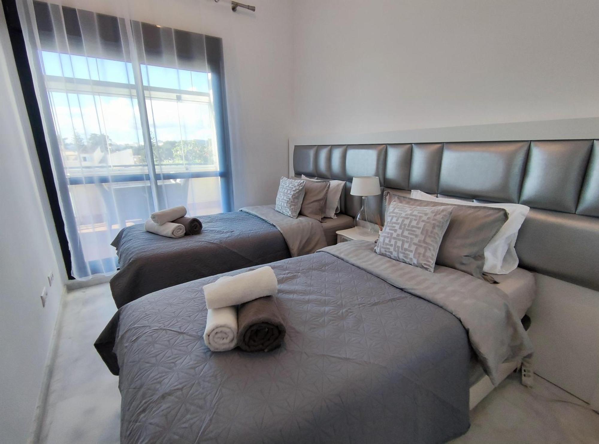 Appartement Luxury Duplex Infinity Pool Ehhouse à Estepona Extérieur photo