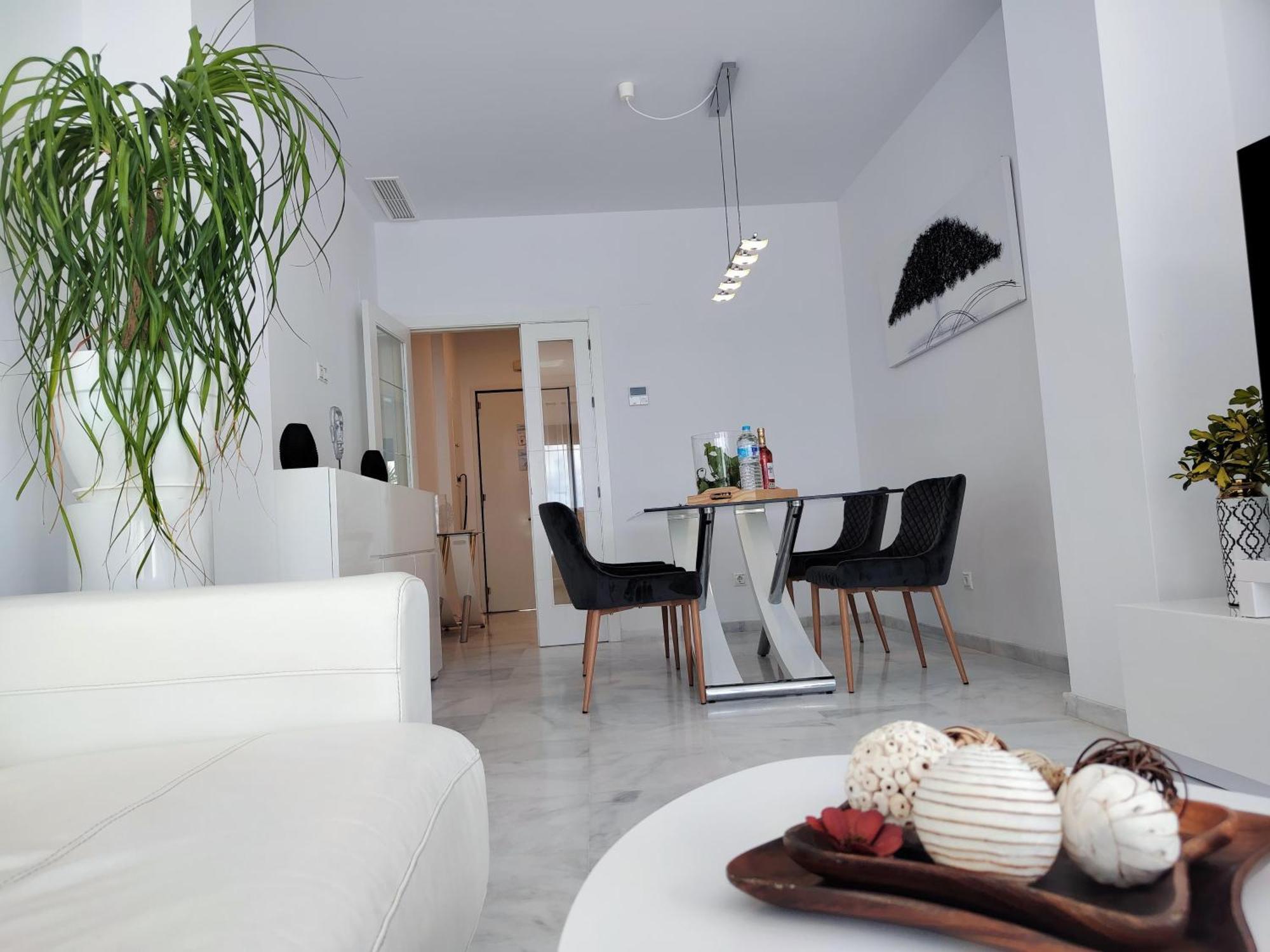Appartement Luxury Duplex Infinity Pool Ehhouse à Estepona Extérieur photo